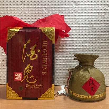 NEW限定品】 出所不明 125ml 中国・内蒙古 古酒 匿名配送 未開栓 乳香